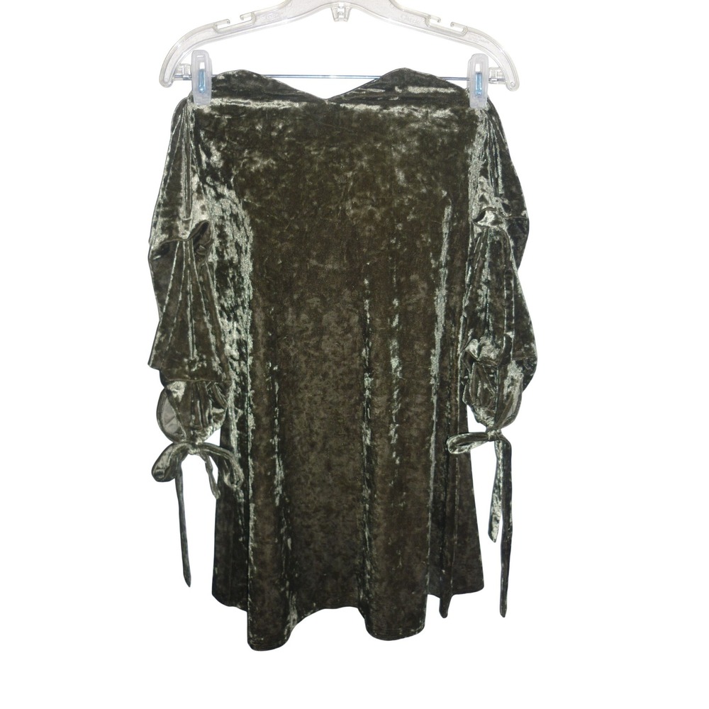 Romeo + Juliet Couture Olive Green Crushed Velvet Off Shoulder Mini Dress Medium